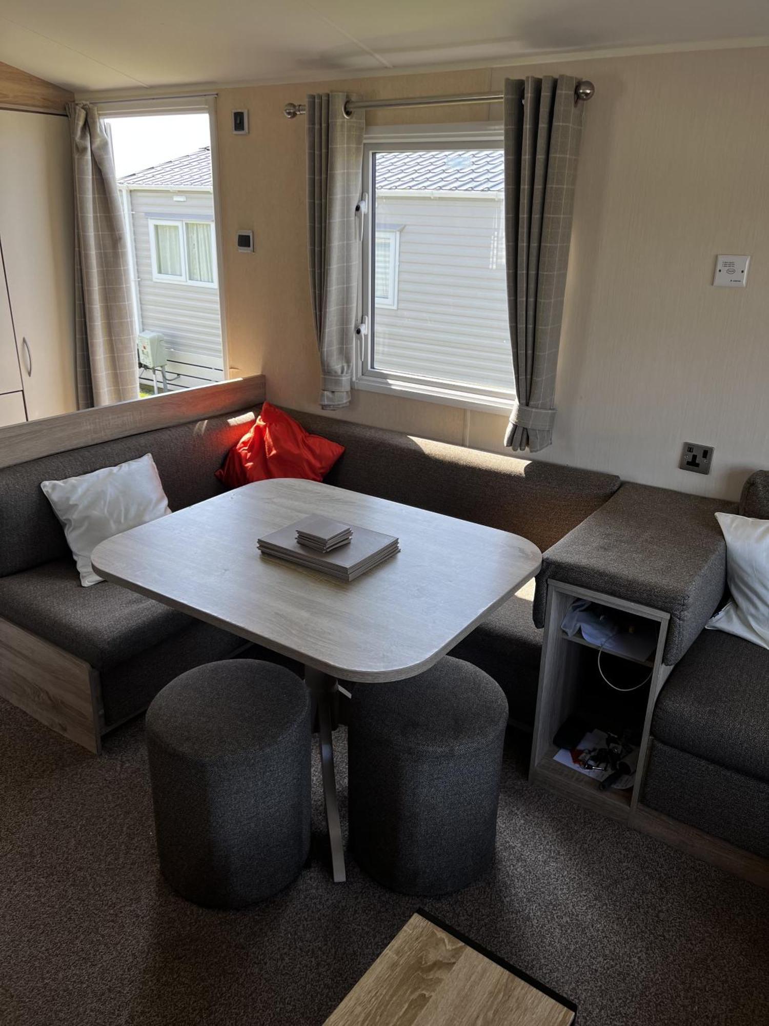 Moonstone Lymington Leysdown-on-Sea Exterior foto